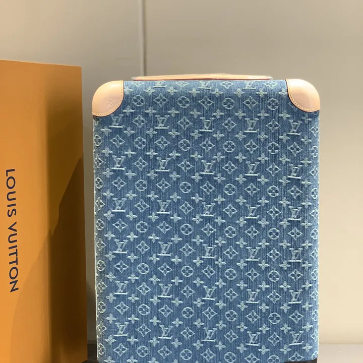 スーパーコピー ルイヴィトン スーツケース