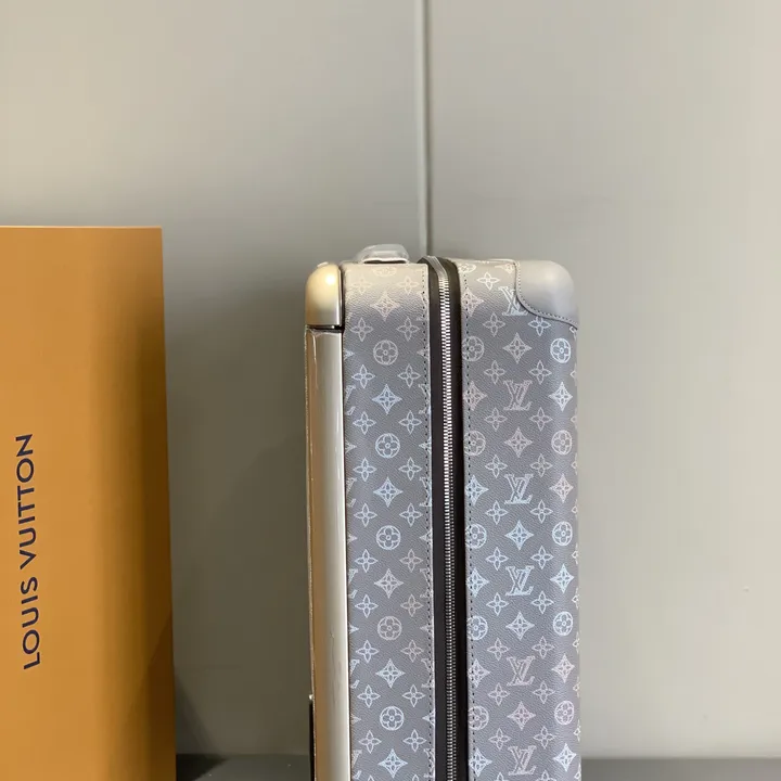 スーパーコピー ルイヴィトン スーツケース