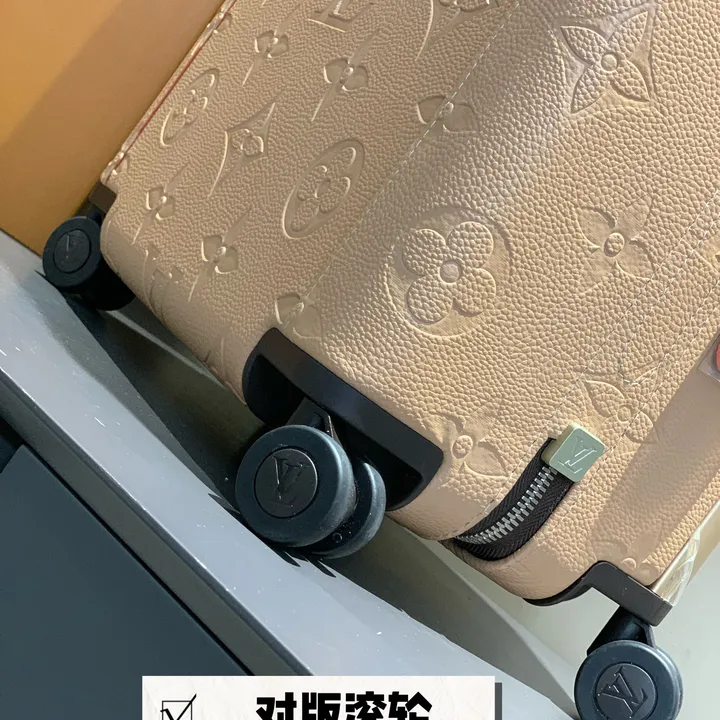 スーパーコピー ルイヴィトン スーツケース
