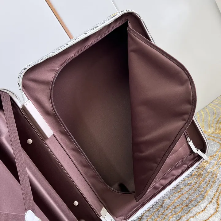 スーパーコピー ルイヴィトン スーツケース