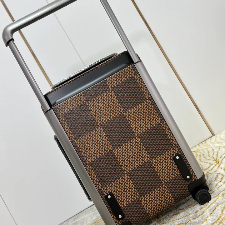 スーパーコピー ルイヴィトン スーツケース