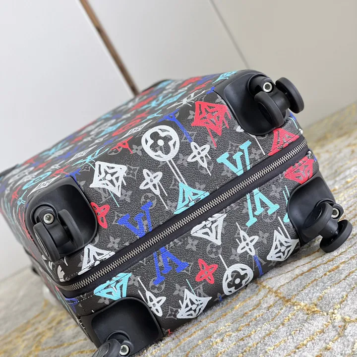 スーパーコピー ルイヴィトン スーツケース