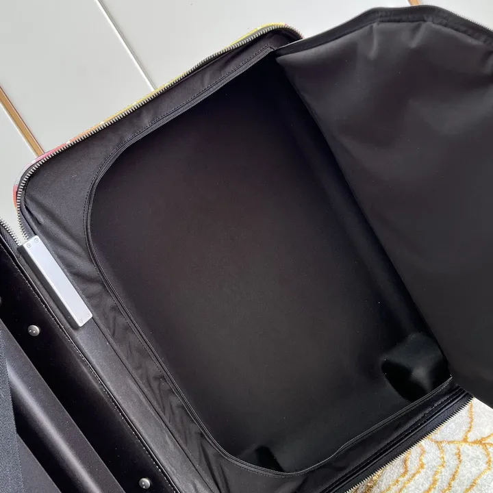 スーパーコピー ルイヴィトン スーツケース