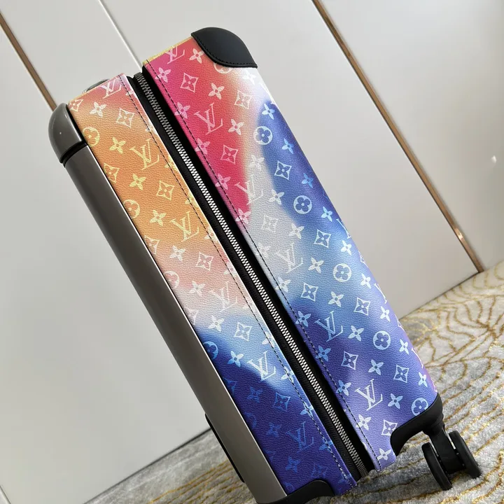 スーパーコピー ルイヴィトン スーツケース