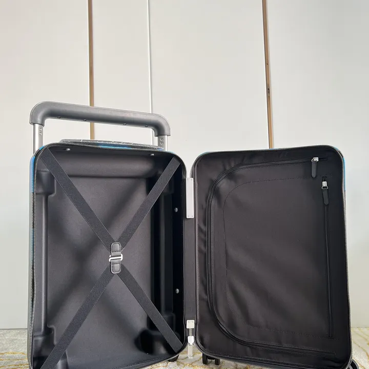 スーパーコピー ルイヴィトン スーツケース