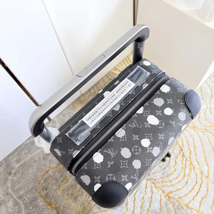 スーパーコピー ルイヴィトン スーツケース