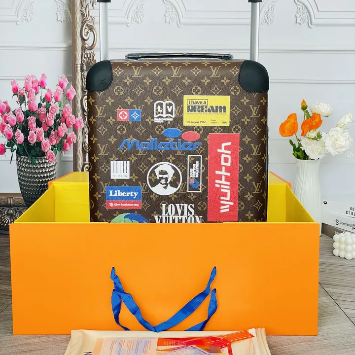 スーパーコピー ルイヴィトン スーツケース