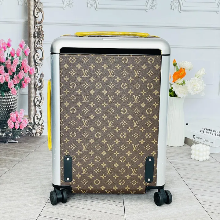 スーパーコピー ルイヴィトン スーツケース