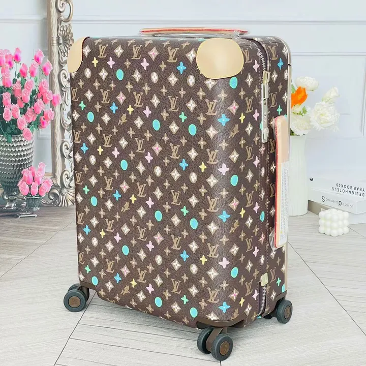 スーパーコピー ルイヴィトン スーツケース