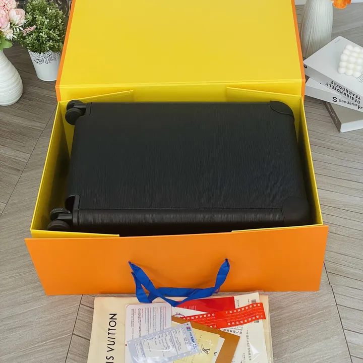 スーパーコピー ルイヴィトン スーツケース