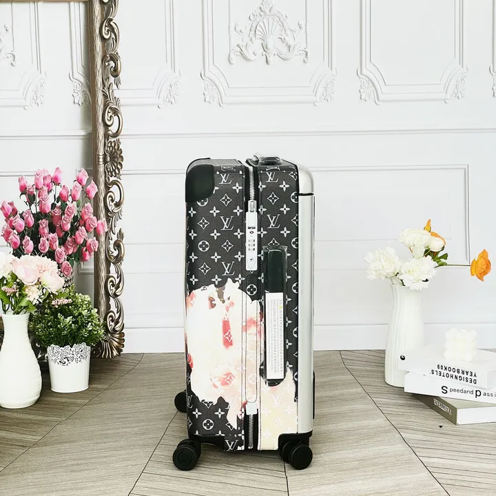 スーパーコピー ルイヴィトン スーツケース
