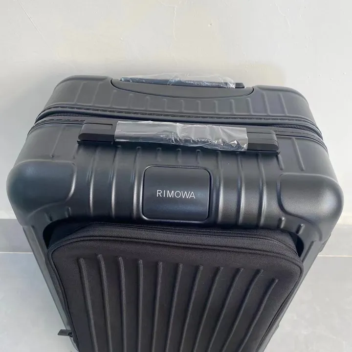 スーパーコピー リモワ スーツケース