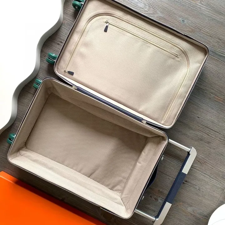 スーパーコピー シャネル スーツケース