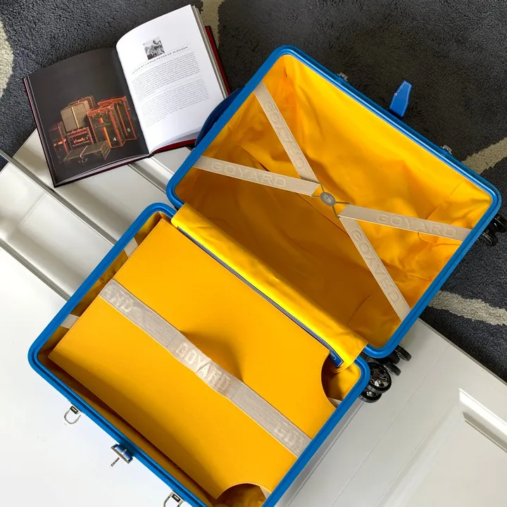 スーパーコピー フェンディ スーツケース