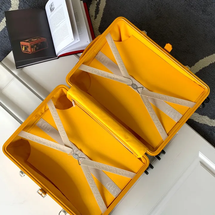 スーパーコピー フェンディ スーツケース