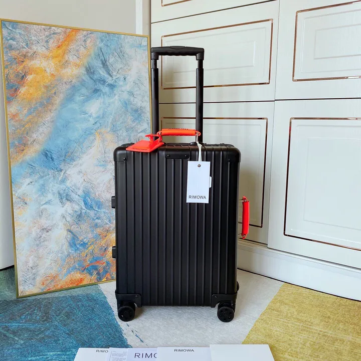 スーパーコピー リモワ スーツケース