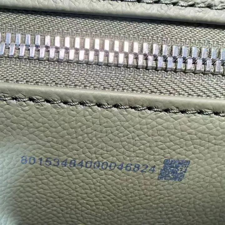 スーパーコピー リモワ スーツケース