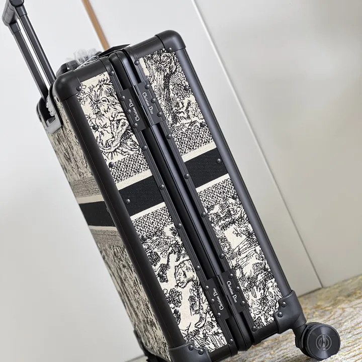 スーパーコピー グッチ スーツケース