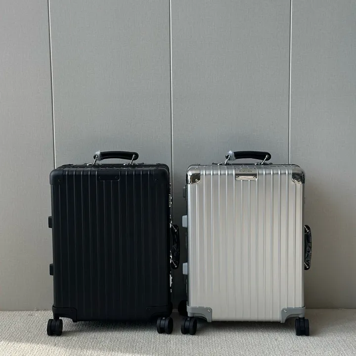 スーパーコピー リモワ スーツケース
