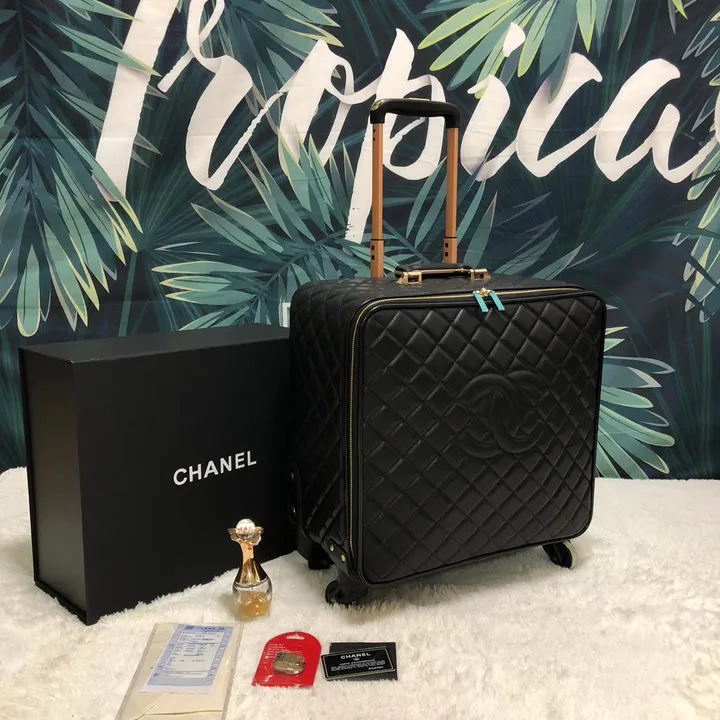 スーパーコピー シャネル スーツケース