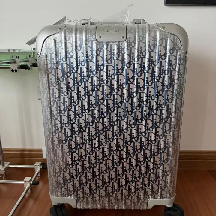 スーパーコピー グッチ スーツケース