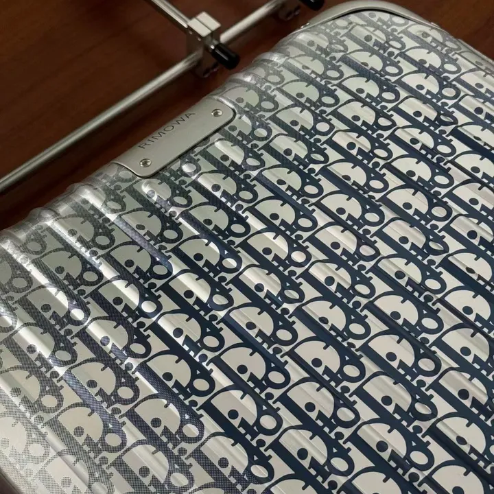 スーパーコピー グッチ スーツケース