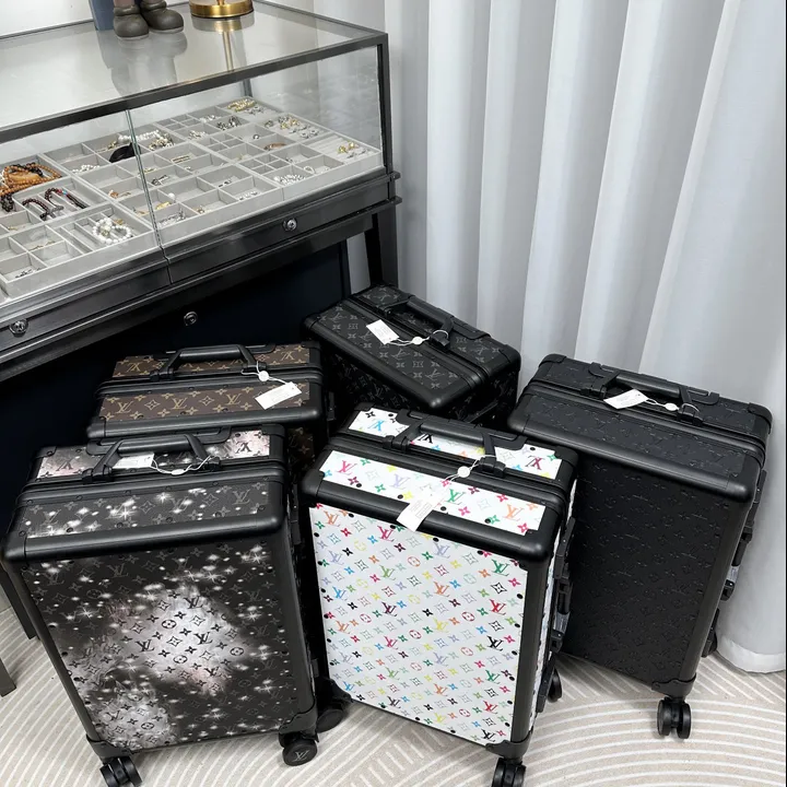 スーパーコピー ルイヴィトン スーツケース