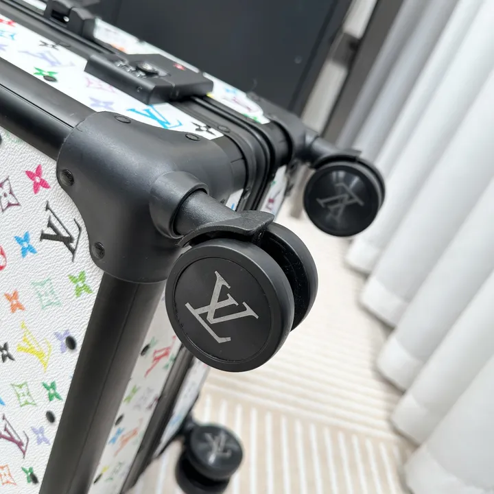 スーパーコピー ルイヴィトン スーツケース