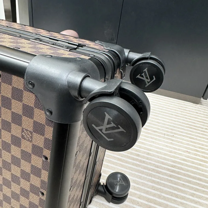 スーパーコピー ルイヴィトン スーツケース