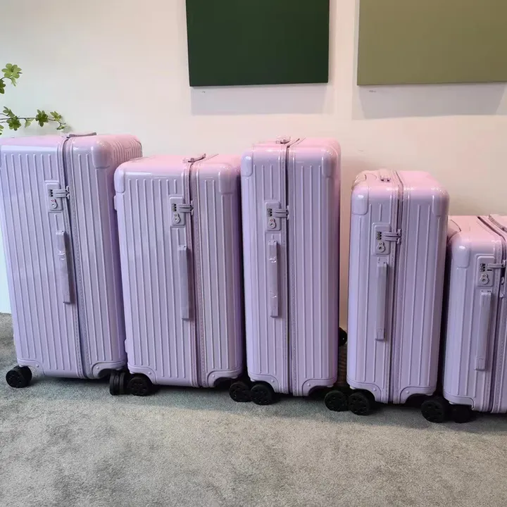 スーパーコピー リモワ スーツケース