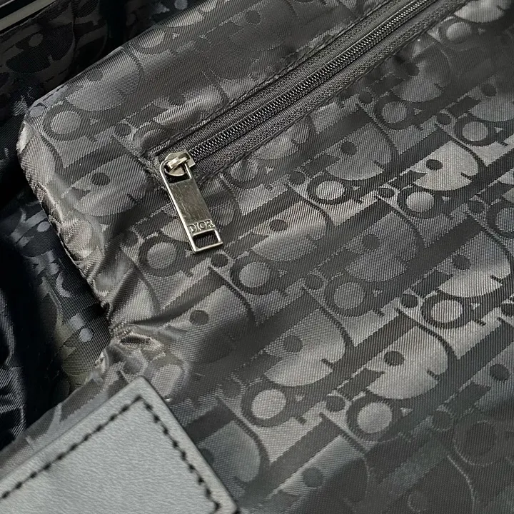 スーパーコピー ディオール スーツケース