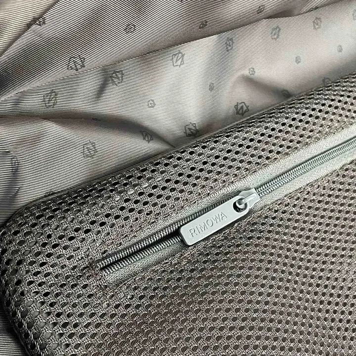 スーパーコピー リモワ スーツケース