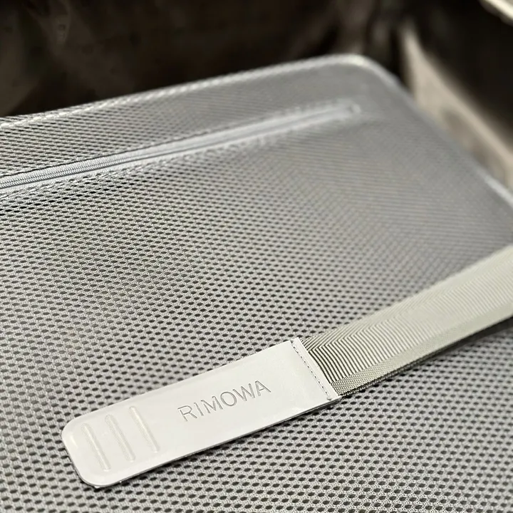 スーパーコピー リモワ スーツケース