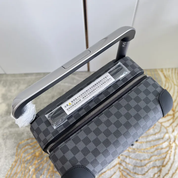 スーパーコピー ルイヴィトン スーツケース