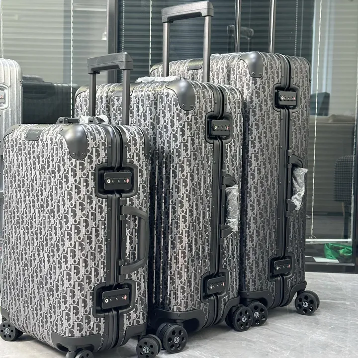 スーパーコピー グッチ スーツケース