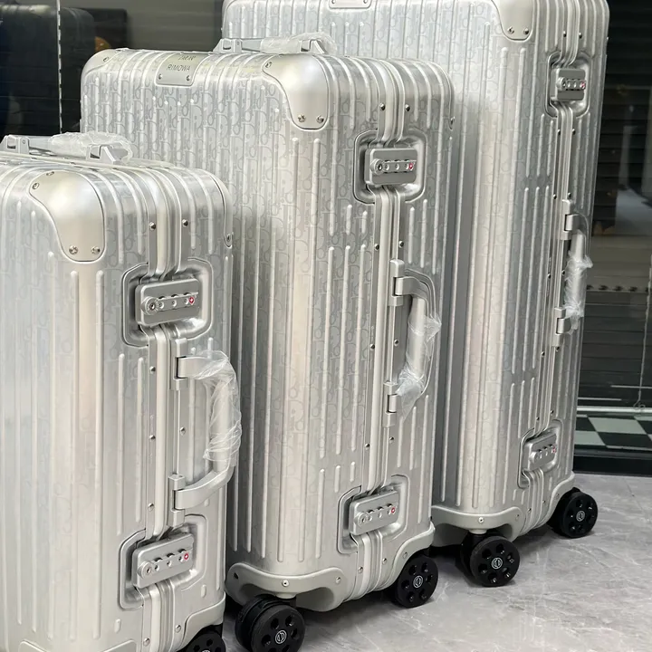 スーパーコピー グッチ スーツケース