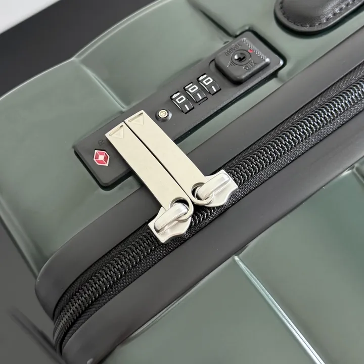 スーパーコピー ボッテガ ヴェネタ スーツケース