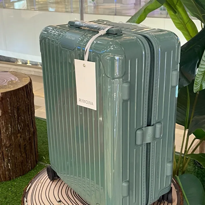 スーパーコピー リモワ スーツケース