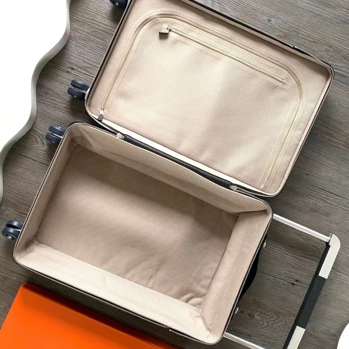 スーパーコピー シャネル スーツケース