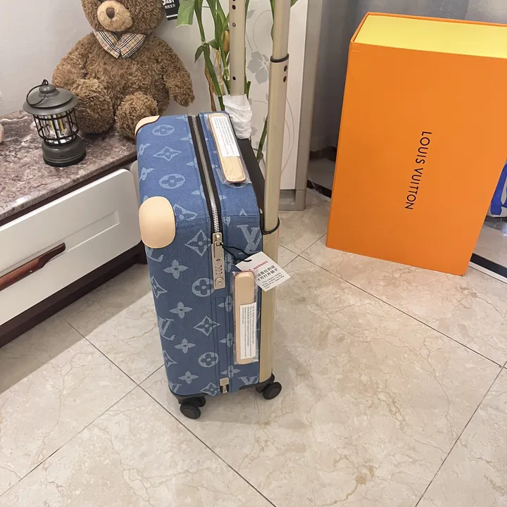 スーパーコピー ルイヴィトン スーツケース