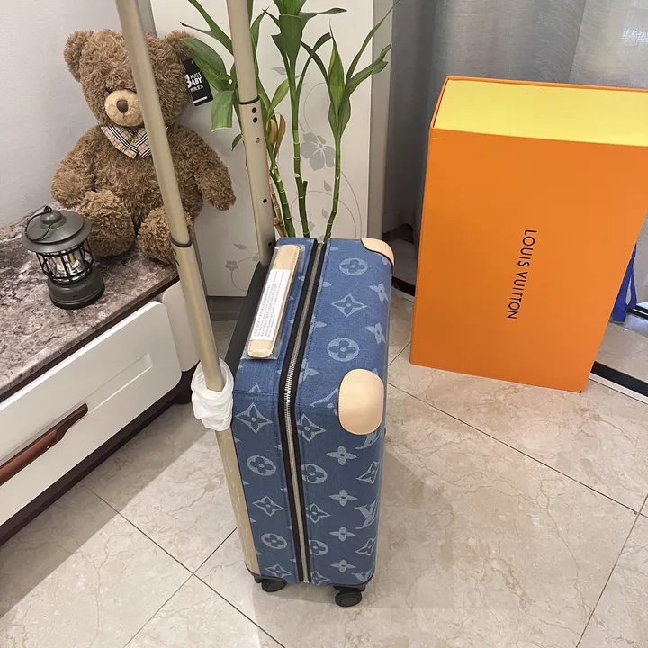 スーパーコピー ルイヴィトン スーツケース