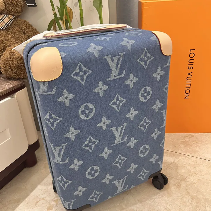スーパーコピー ルイヴィトン スーツケース