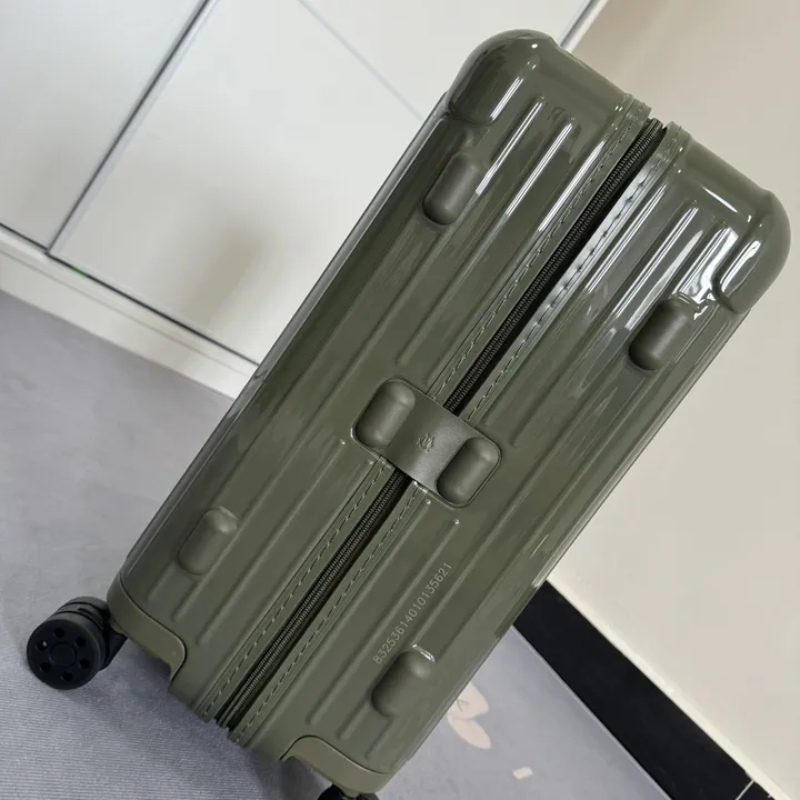 スーパーコピー リモワ スーツケース