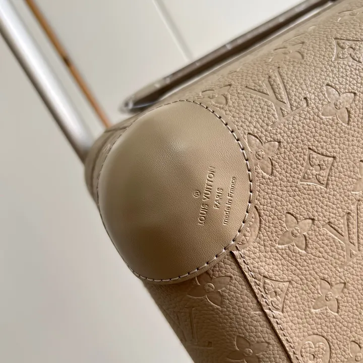 スーパーコピー ルイヴィトン スーツケース