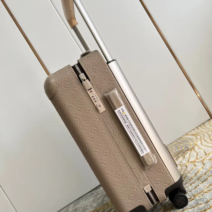 スーパーコピー ルイヴィトン スーツケース