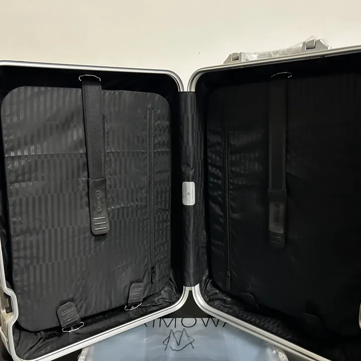 スーパーコピー リモワ スーツケース