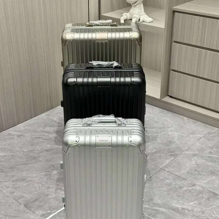 スーパーコピー ルイヴィトン スーツケース