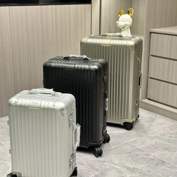 スーパーコピー ルイヴィトン スーツケース