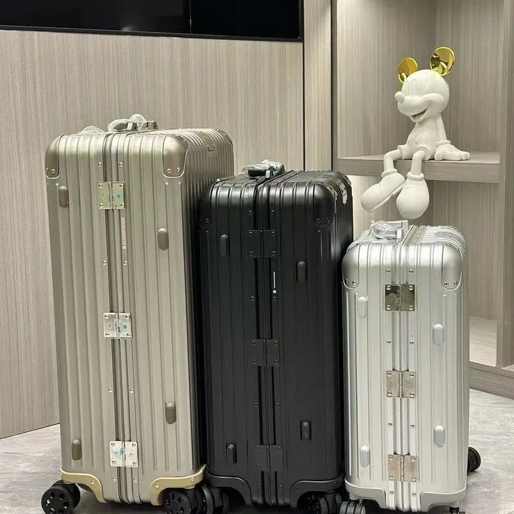 スーパーコピー ルイヴィトン スーツケース