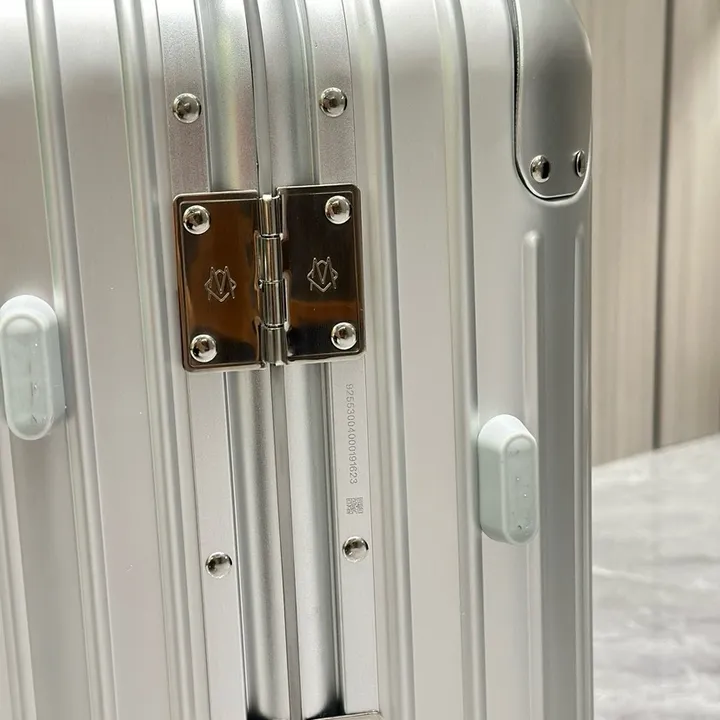 スーパーコピー ルイヴィトン スーツケース